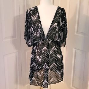 ☆ Arizona Jean Co ☆ Chevron Sheer Swimsuit Coverup